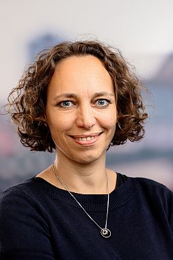 Dr. Christiane Bärsch